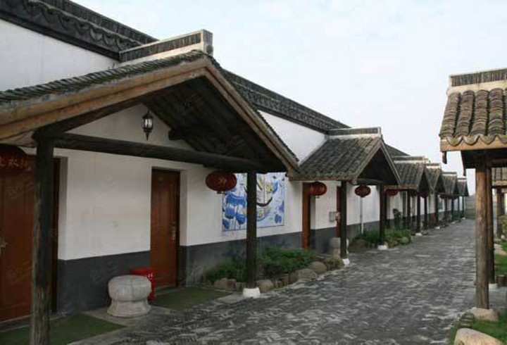 淀山湖最美渔村,青浦淀峰村小渔村,淀山湖最原始的渔村_大山谷图库