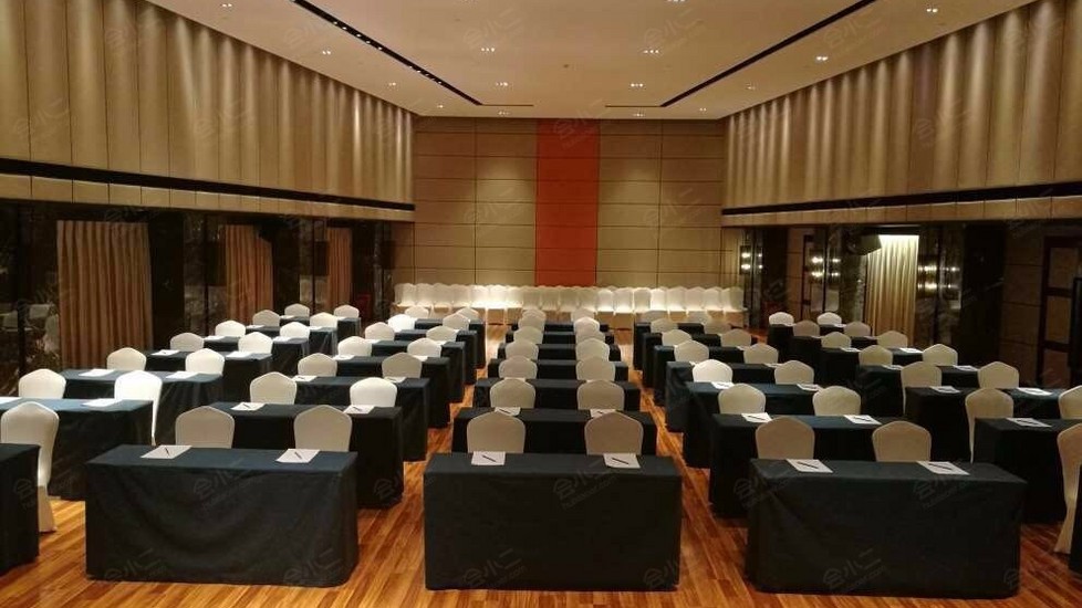 西安水晶岛酒店会场图片