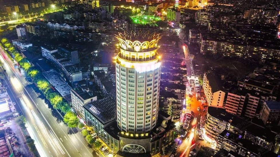南昌锦都皇冠酒店外观图片