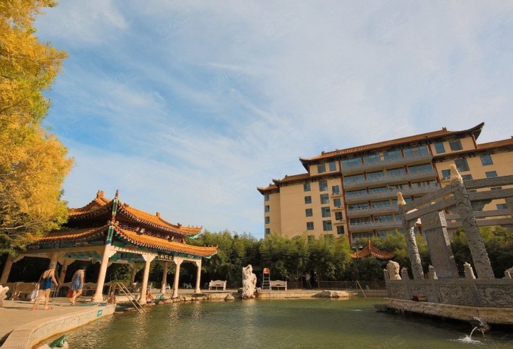 北京龙脉温泉度假村外观图片