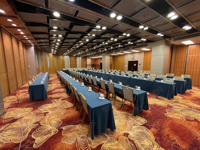 北京铁道大厦二层678号会议室