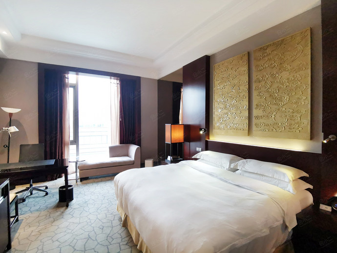 北京首都机场希尔顿酒店豪华大床房