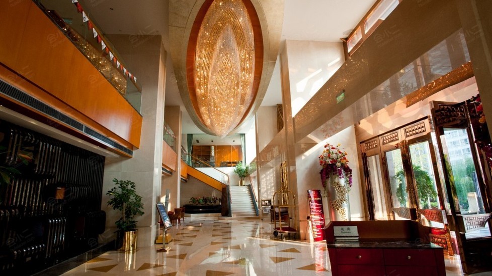 成都凤凰湖天泉酒店大堂图片