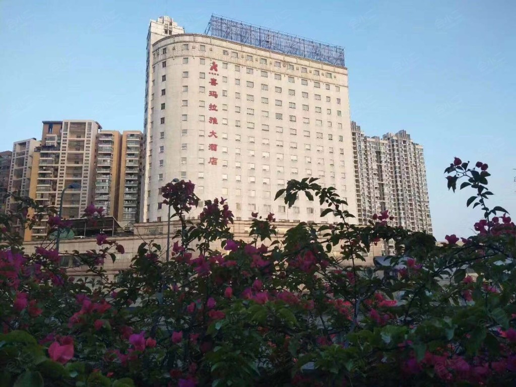 【成都喜玛拉雅大酒店会议室-国际会议厅(容纳500人)】,会议酒店预定