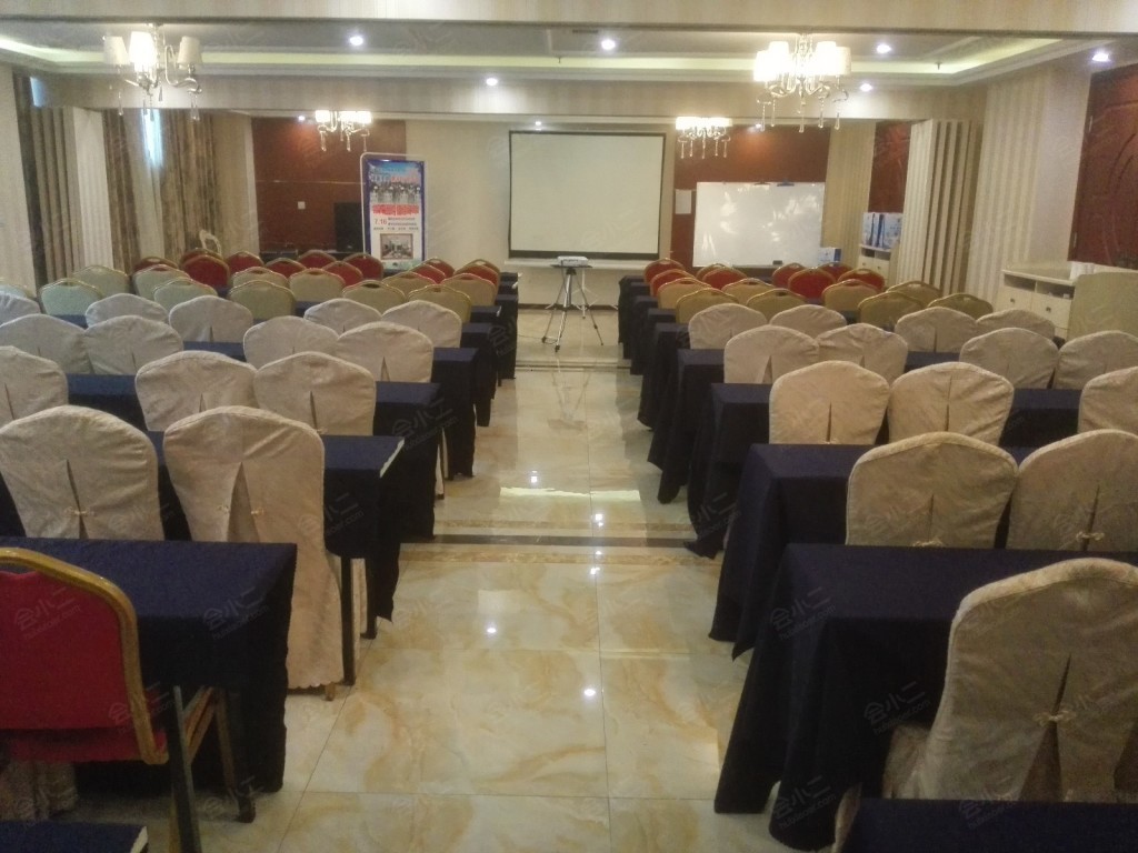 田园城市酒店（成都机场店）