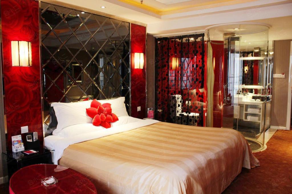 【成都米兰风尚酒店】场地图片大全_会议室图库-会小二