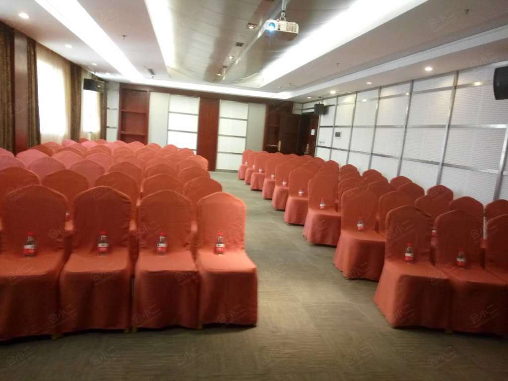 成都阆中大酒店