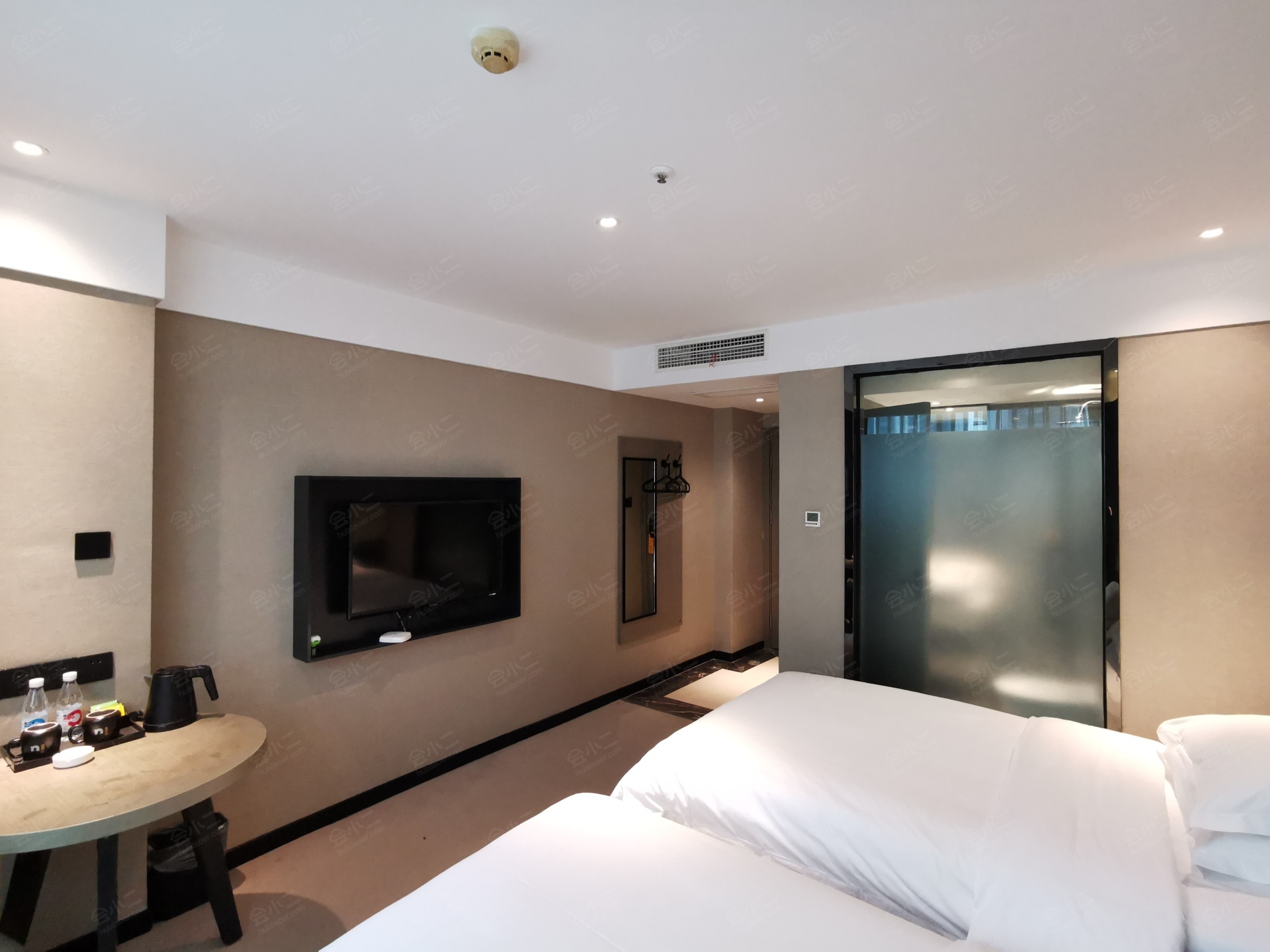 iu酒店重庆南坪万达广场轻轨站店图片