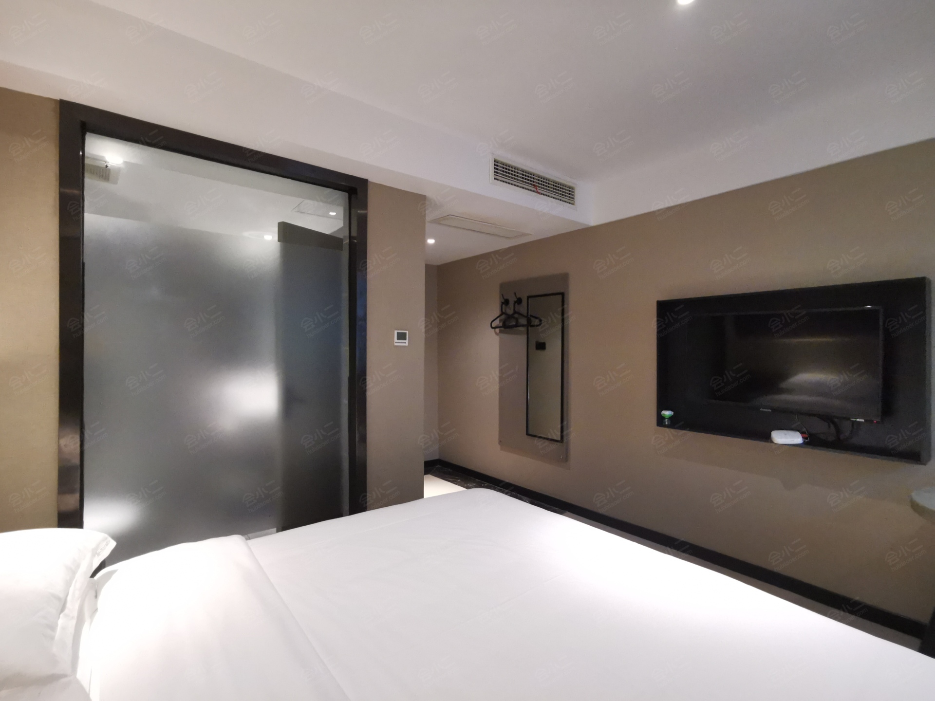 iu酒店重庆南坪万达广场轻轨站店图片