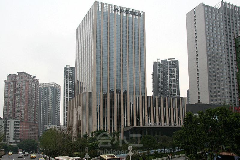 重庆万达艾美酒店