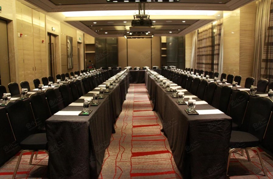 重庆万达艾美酒店