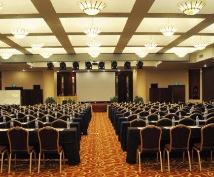 重庆华地王朝华美达广场酒店