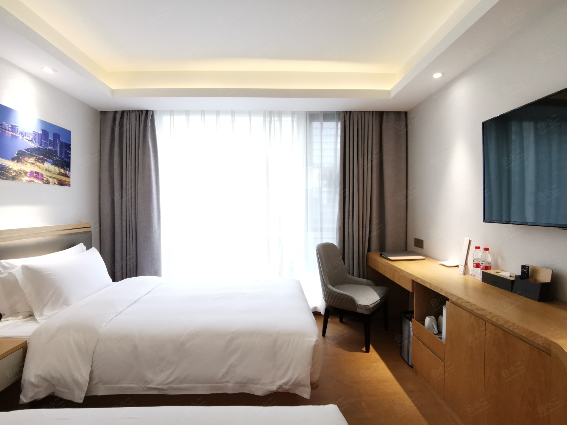 Deluxe Hotel Room Picture And HD Photos | Free Download On Lovepik