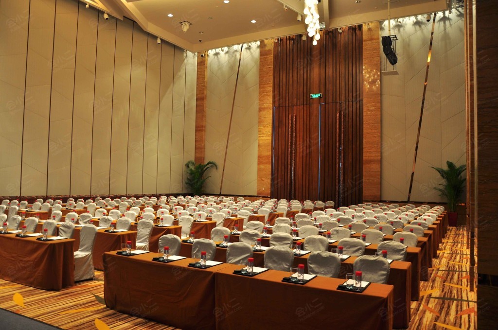 广州中心皇冠假日酒店