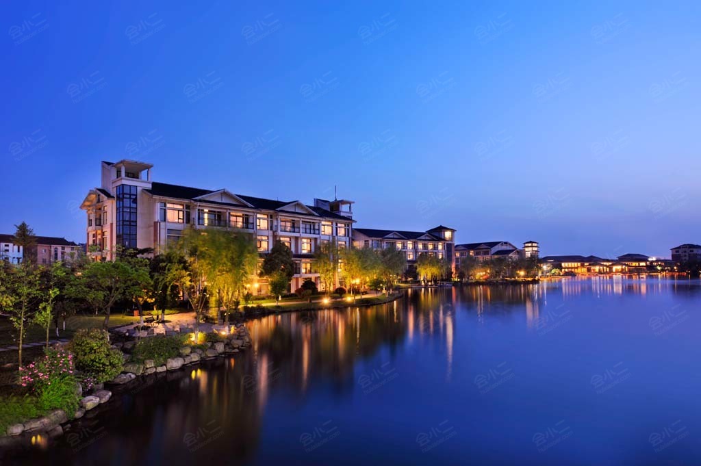 杭州世外桃源皇冠假日酒店