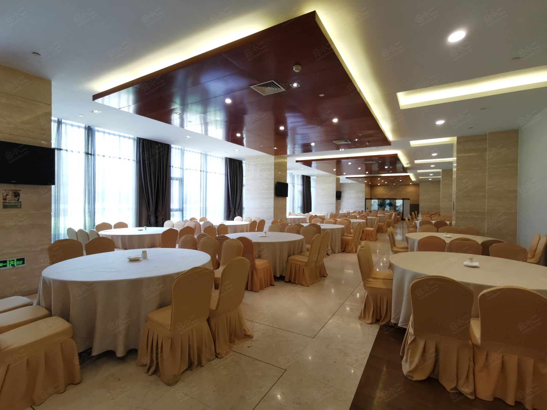 杭州白马湖建国饭店餐厅图片