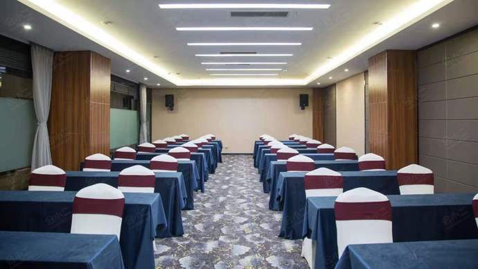 昆明茶花宾馆1/2号会议室