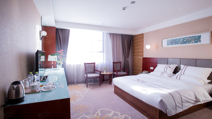 昆明茶花宾馆A座商务大床房