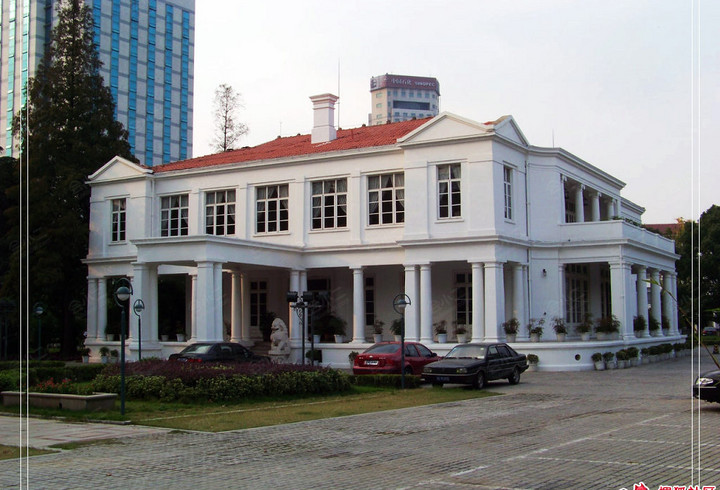 南京双门楼宾馆外观图片