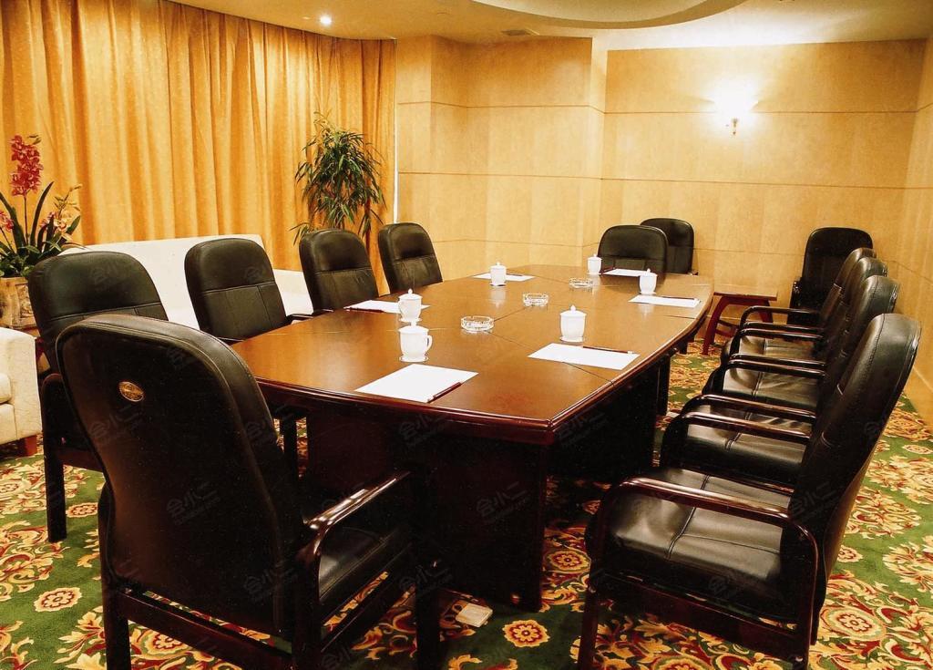 南京黄埔大酒店5号会议室