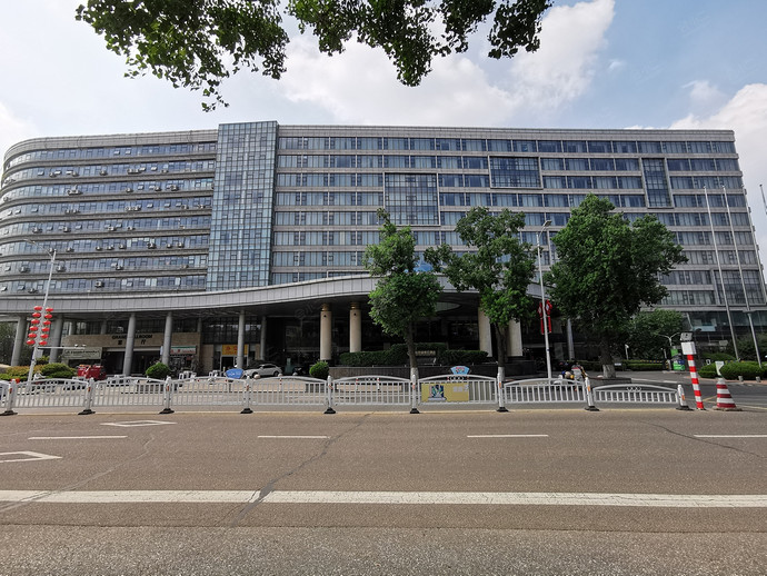 青岛景园假日酒店