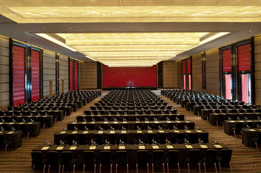 青岛万达艾美酒店