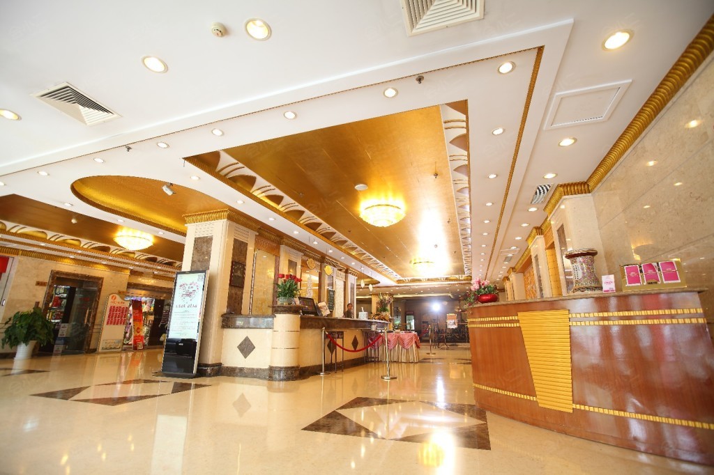 青岛山孚大酒店图片