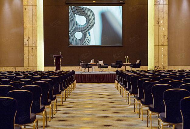 上海漕河泾万丽酒店