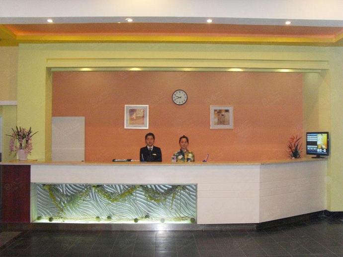 如家快捷上海柳州路光大会展中心店大堂