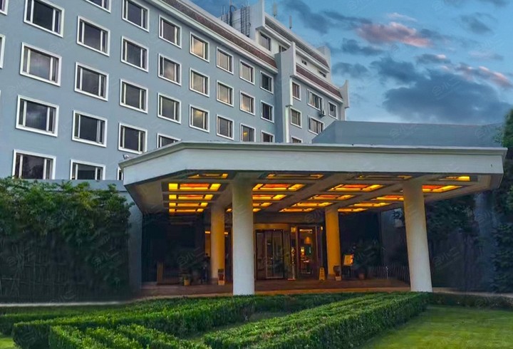 上海园林格兰云天大酒店外观图片