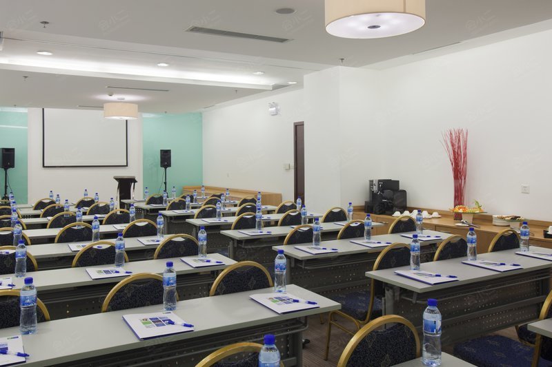 上海五角场智选假日酒店