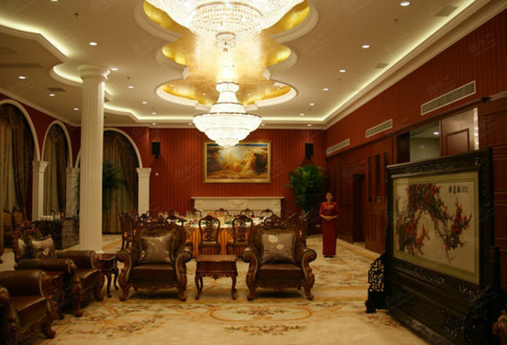 上海云峰大饭店餐厅图片