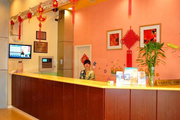 如家快捷上海龙东大道店大堂
