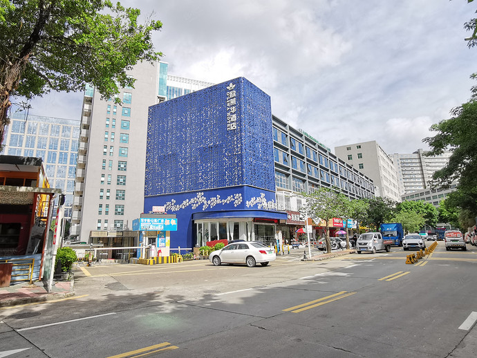深圳欧莱华酒店宝运达物流园三号门欧莱华酒店