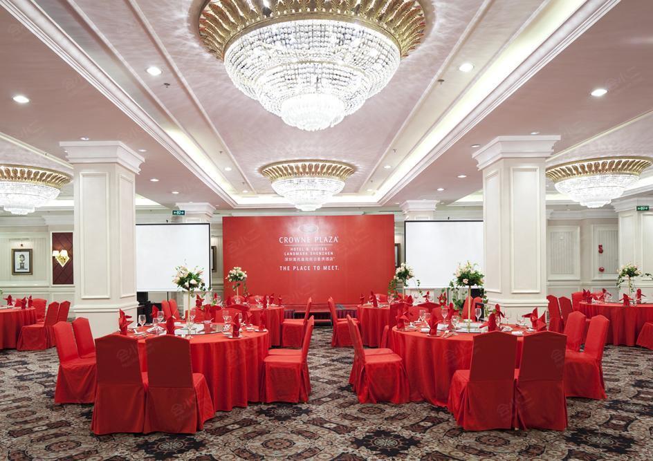 深圳富苑皇冠假日套房酒店