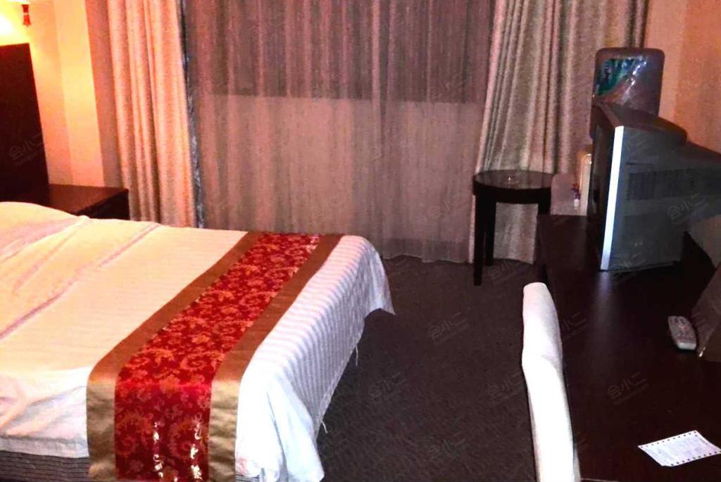 深圳兴华宾馆场地图片大全_深圳兴华宾馆会议室图库-会小二