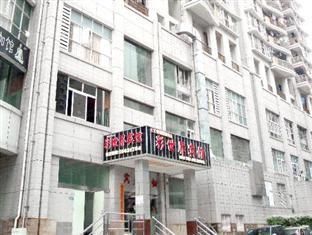 深圳快客99酒店彩世界店外观
