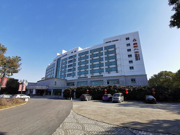 苏州西山岛晶彩人生聚会酒店晶彩人生聚会酒店苏州西山岛店