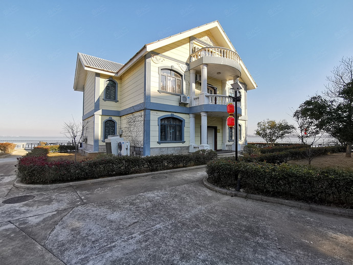 苏州西山岛晶彩人生聚会酒店1号别墅