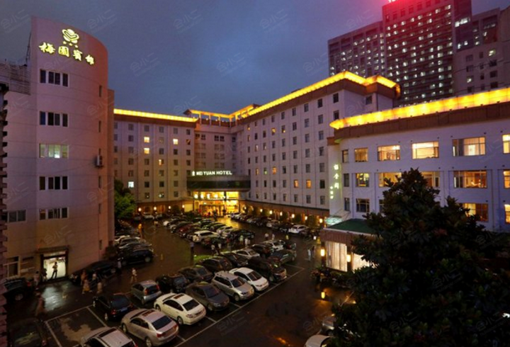 【空军武汉梅园宾馆 会议室】,会议酒店预定【会小二】省钱30%.