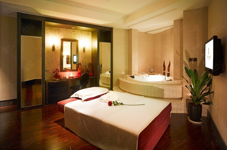 武汉光谷金盾大酒店芭堤雅spa