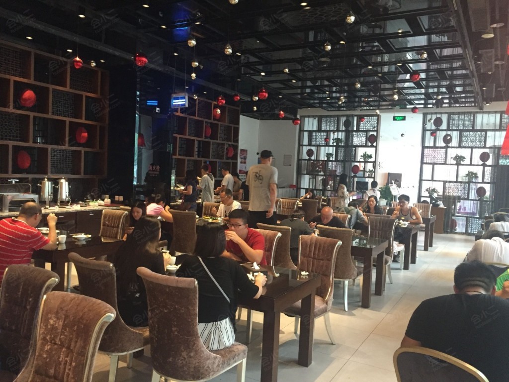 艳阳天时尚旅店(武汉光谷店)场地图片大全_艳阳天时尚旅店(武汉光谷店