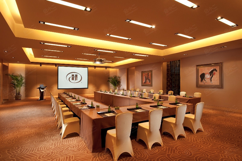 西安万达希尔顿酒店