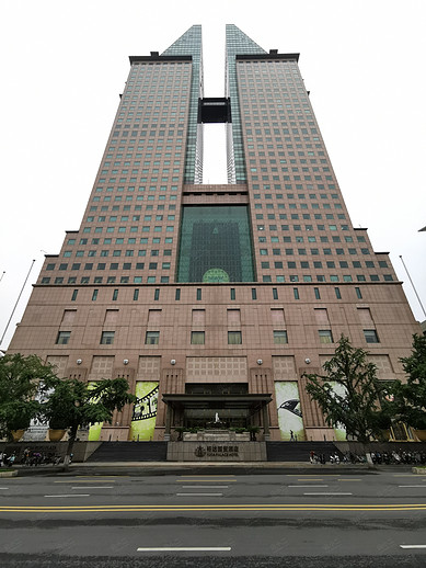 郑州裕达国贸酒店