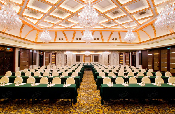 上海南新雅大酒店