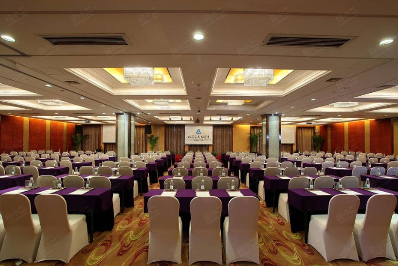 深圳中航城格兰云天大酒店