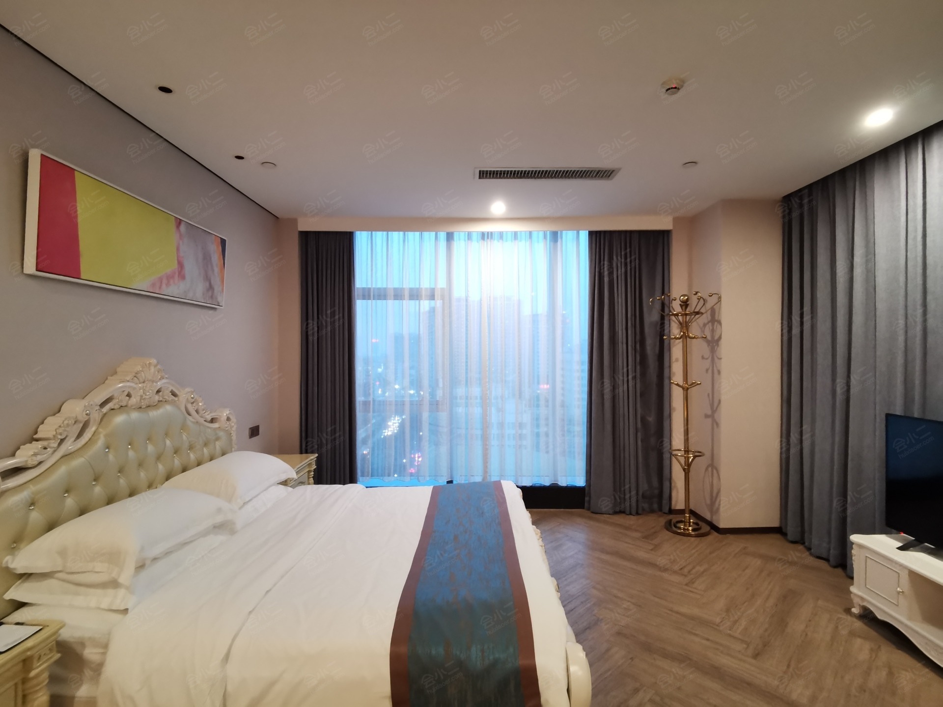 冠盛皇室堡酒店图片