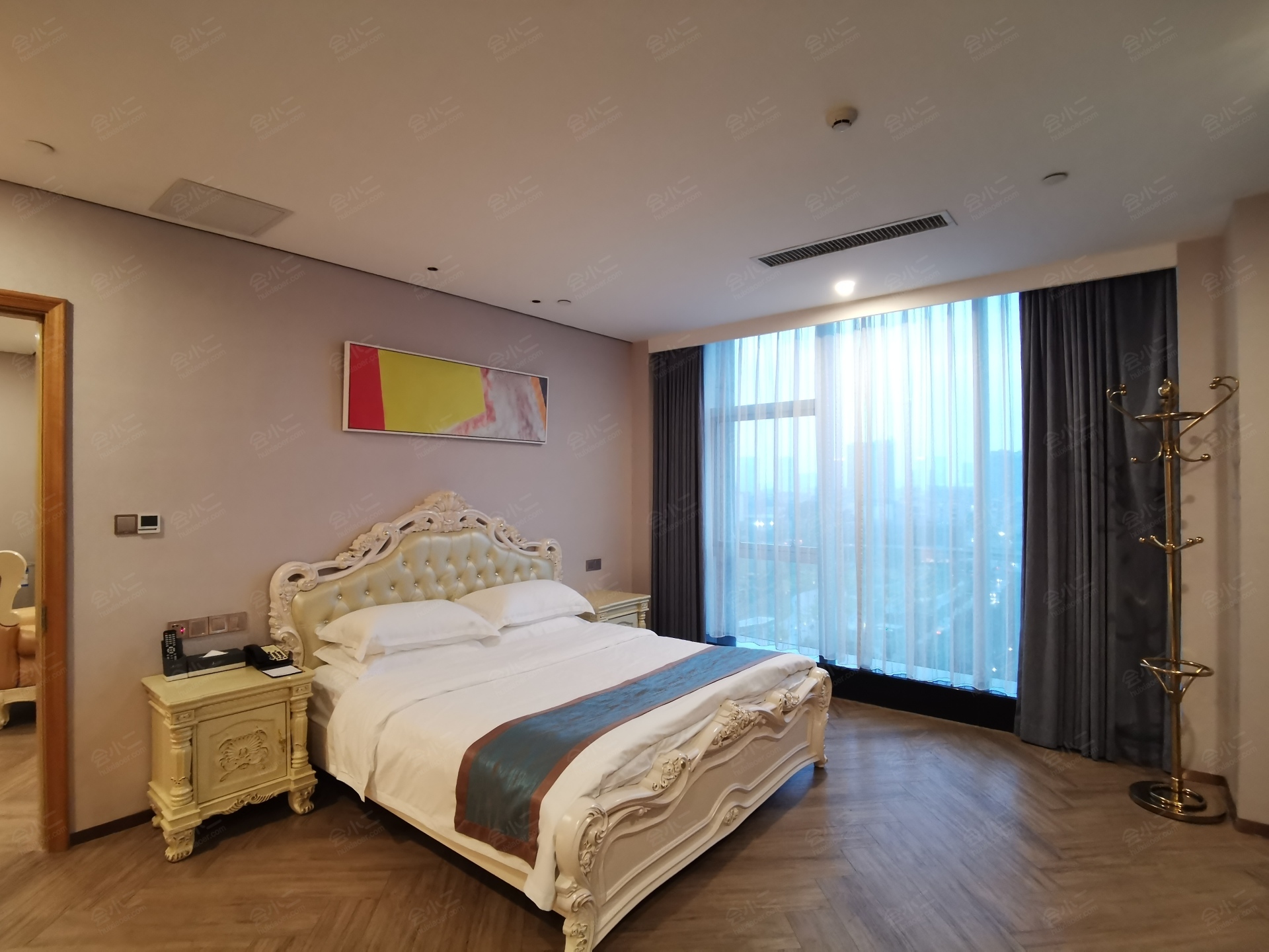 冠盛皇室堡酒店图片