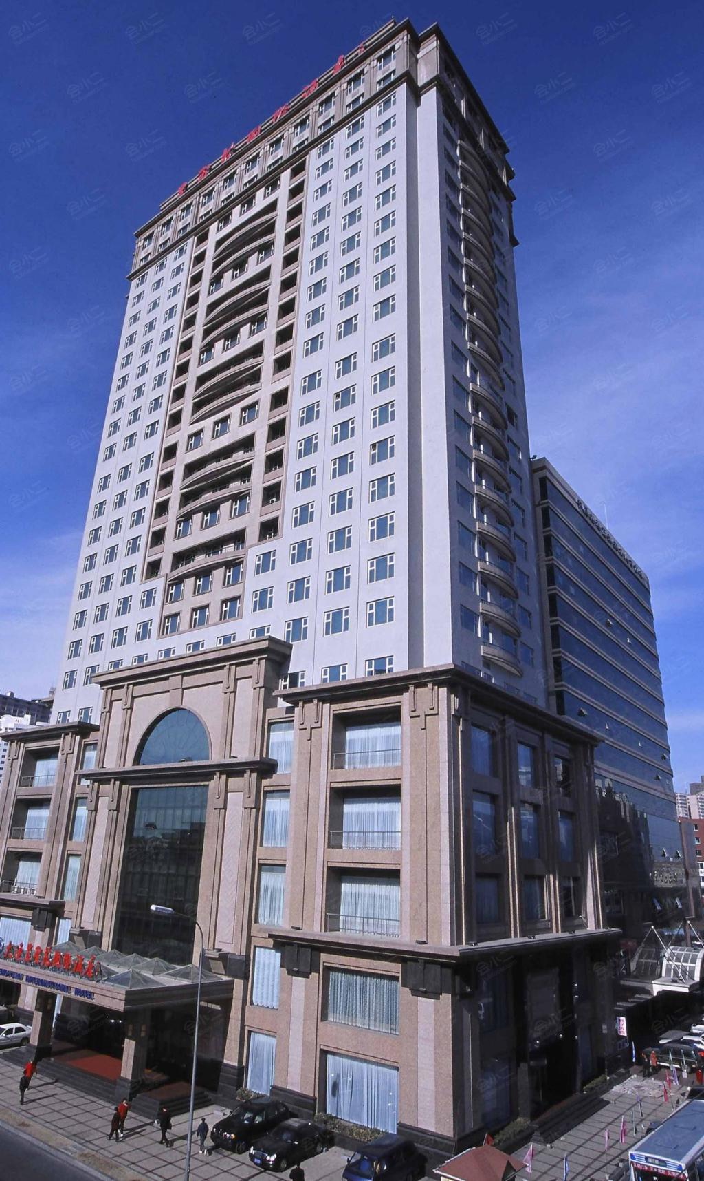 【大连昱圣苑国际酒店会议室-26楼多功能厅(容纳300人)】,会议酒店