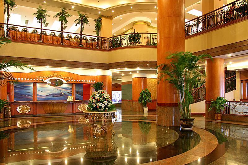 沈阳凯莱酒店能容纳200人的会议室